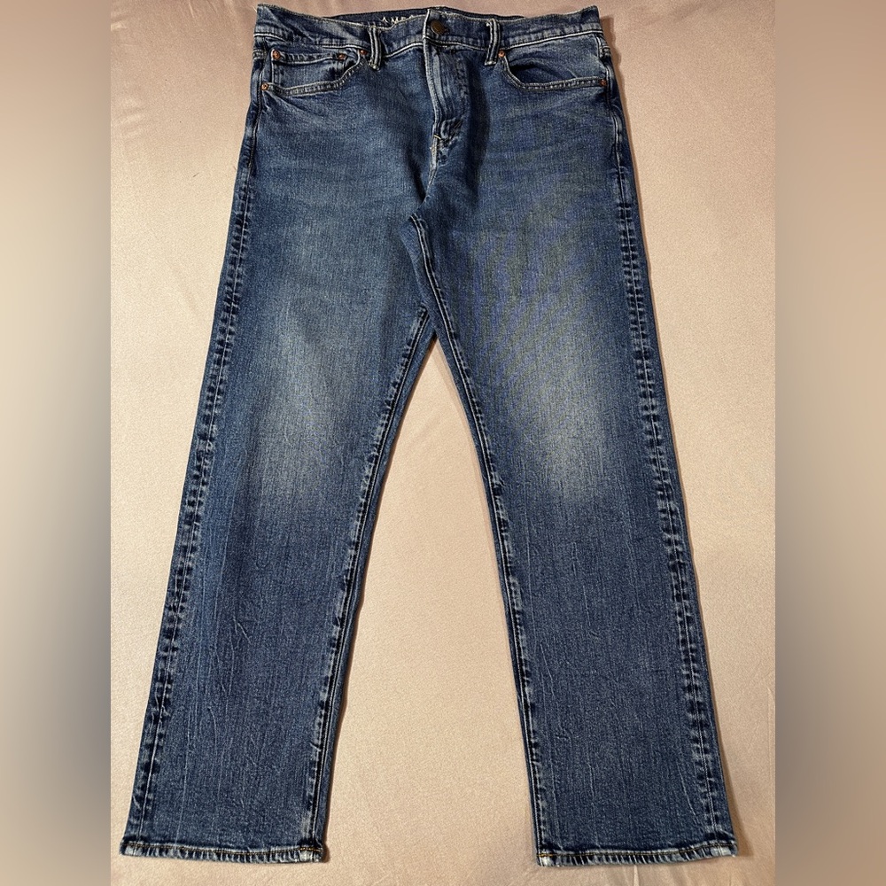 AE Airflex Original Straight Fit Jeans Men Size 36x32 EUC